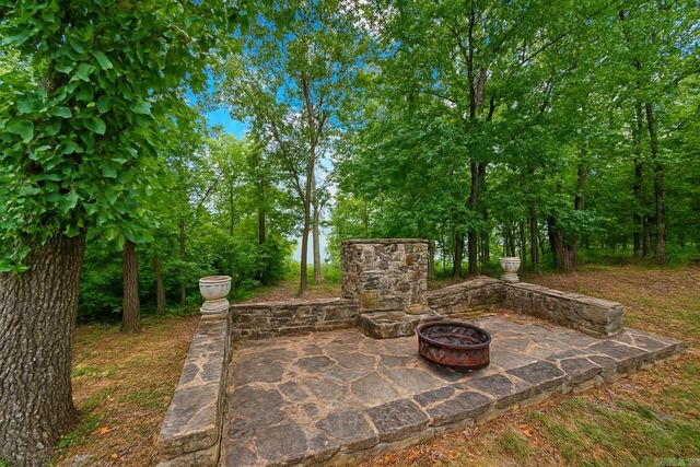 445 Tortoise Bay Road, Higden, AR 72067