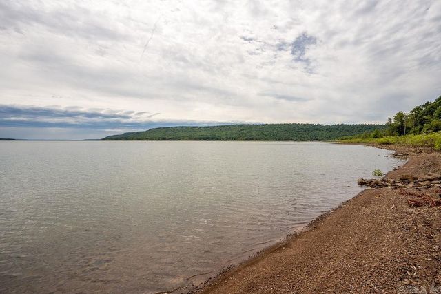 445 Tortoise Bay Road, Higden, AR 72067