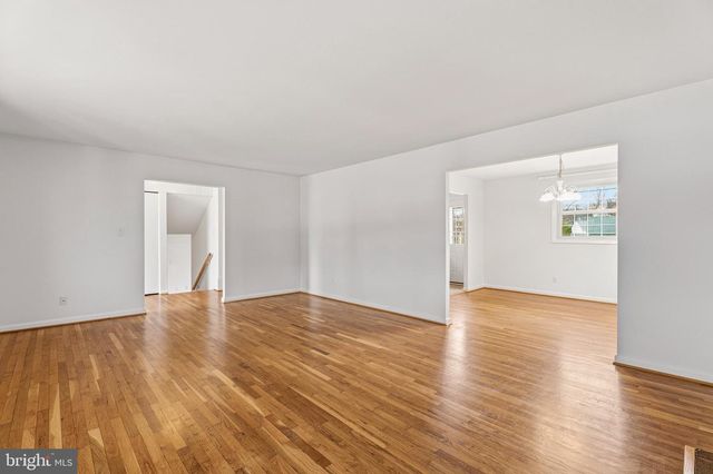 106 GOTHARD RD, Lutherville Timonium, MD 21093