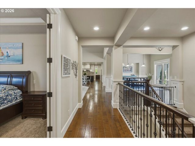 2536 COEUR D ALENE Dr, West Linn, OR 97068