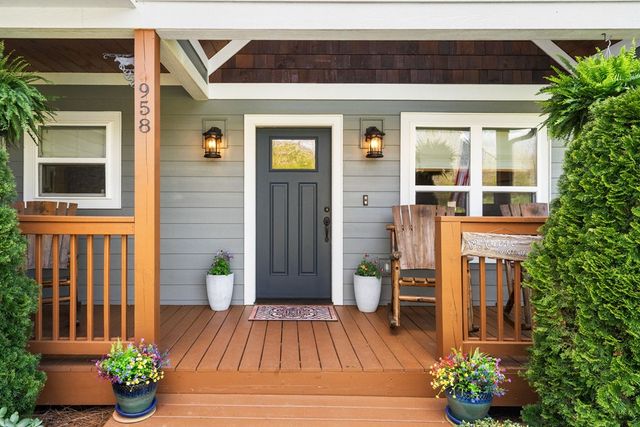 958 New Forest Road, Young Harris, GA 30582