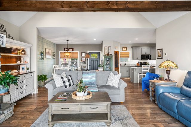 958 New Forest Road, Young Harris, GA 30582