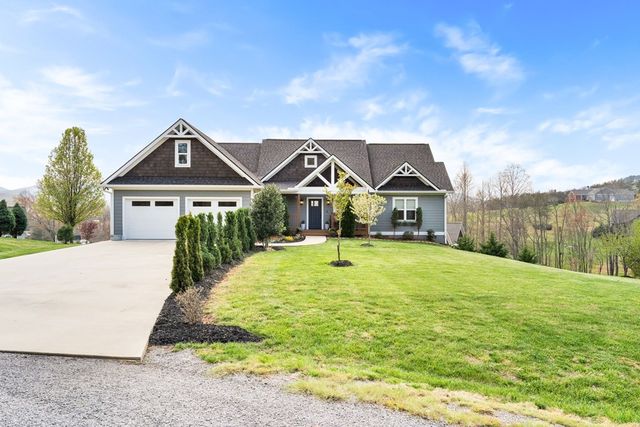 958 New Forest Road, Young Harris, GA 30582