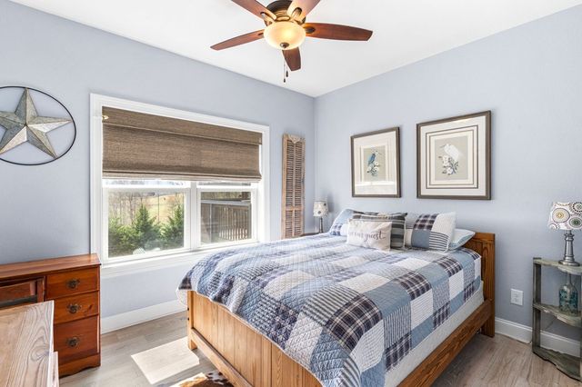 958 New Forest Road, Young Harris, GA 30582