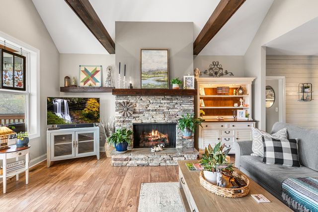 958 New Forest Road, Young Harris, GA 30582