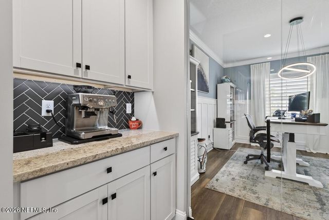 240 RANCH LAND Circle, St. Johns, FL 32259