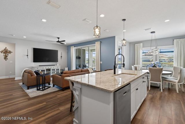 240 RANCH LAND Circle, St. Johns, FL 32259