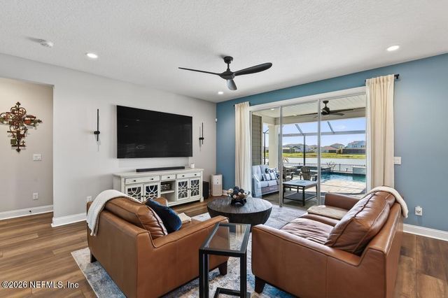 240 RANCH LAND Circle, St. Johns, FL 32259