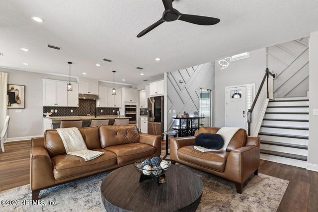 240 RANCH LAND Circle, St. Johns, FL 32259