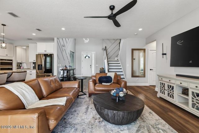 240 RANCH LAND Circle, St. Johns, FL 32259