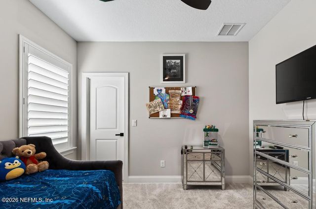 240 RANCH LAND Circle, St. Johns, FL 32259