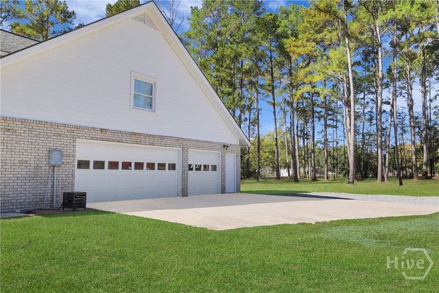 965 Old Olive Branch Road, Ellabell, GA 31308