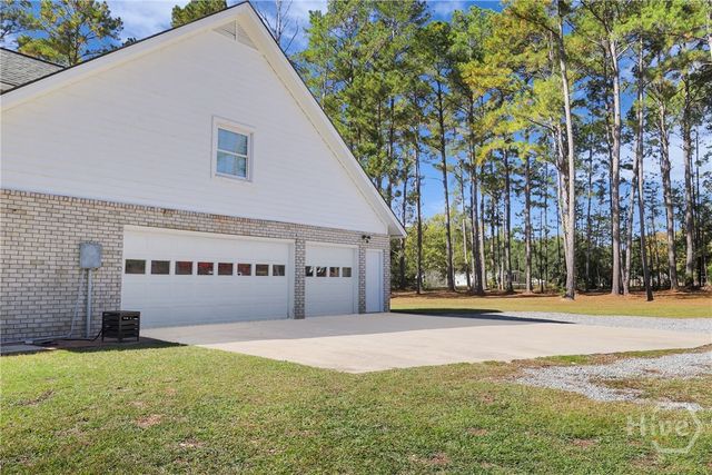 965 Old Olive Branch Road, Ellabell, GA 31308