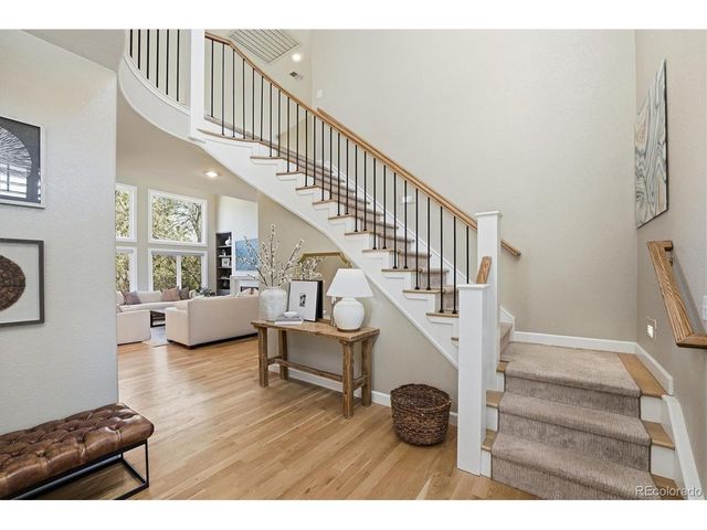9521 E Maplewood Cir, Greenwood Village, CO 80111