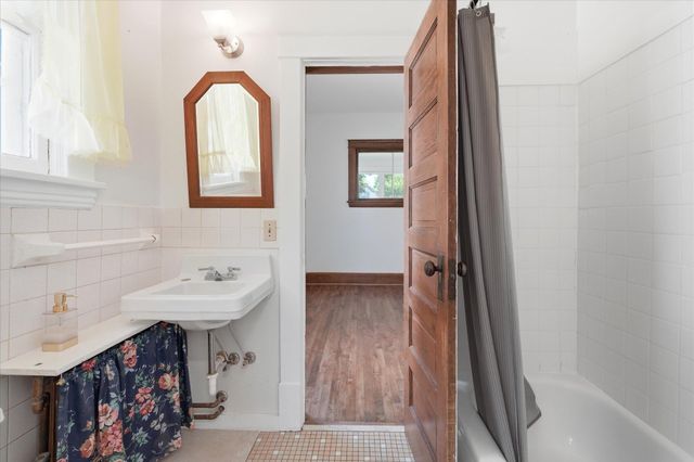 3944 Oakland Avenue, Minneapolis, MN 55407
