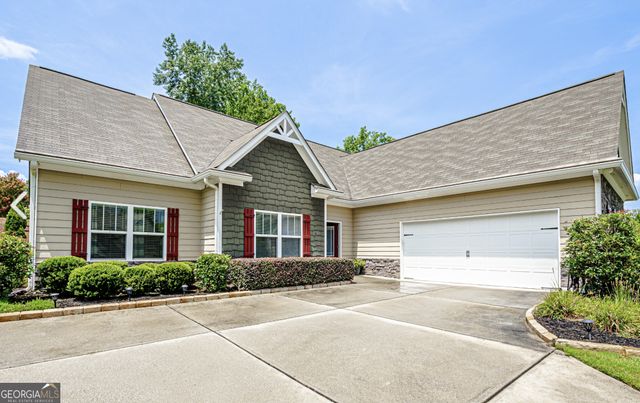 15 Azalea Lakes Court, Dallas, GA 30157