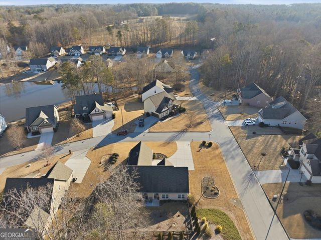 15 Azalea Lakes Court, Dallas, GA 30157