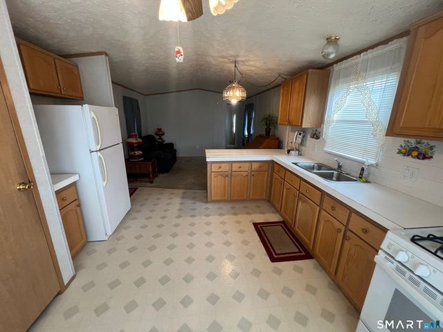 19 Leetes Island Road LOT 10, Branford, CT 06405