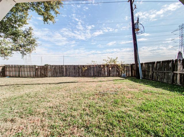 3307 E Heatherock Circle, Sugar Land, TX 77479