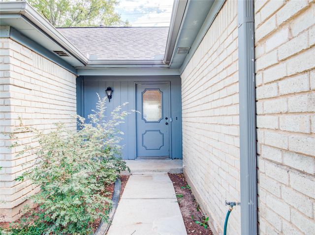 3307 E Heatherock Circle, Sugar Land, TX 77479