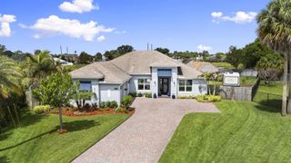 2091 SW Hobby Court, Port St. Lucie, FL 34953