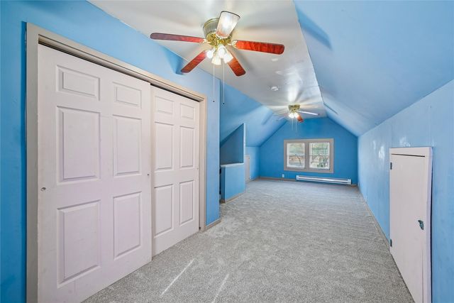 1615 4th Avenue SE, Cedar Rapids, IA 52403