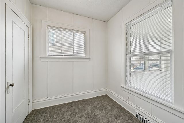 1615 4th Avenue SE, Cedar Rapids, IA 52403