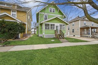 1615 4th Avenue SE, Cedar Rapids, IA 52403