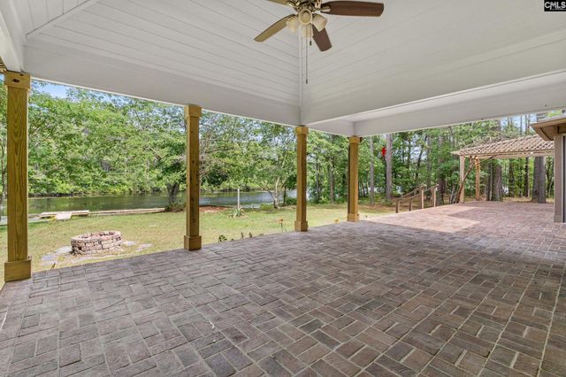 1656 West Drive, Cassatt, SC 29032