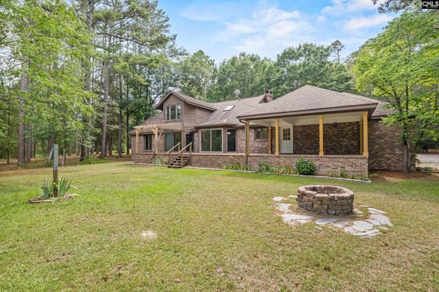 1656 West Drive, Cassatt, SC 29032