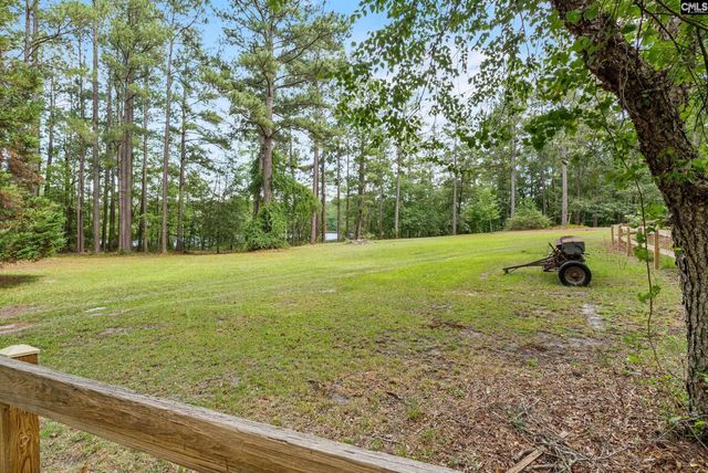 1656 West Drive, Cassatt, SC 29032