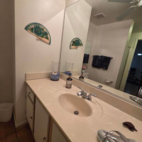 69130 Gerald Ford Drive 10, Cathedral City, CA 92234