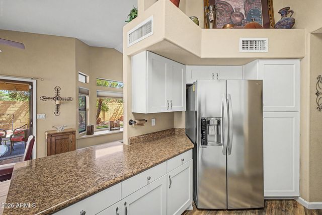 4670 W SHANNON Street, Chandler, AZ 85226