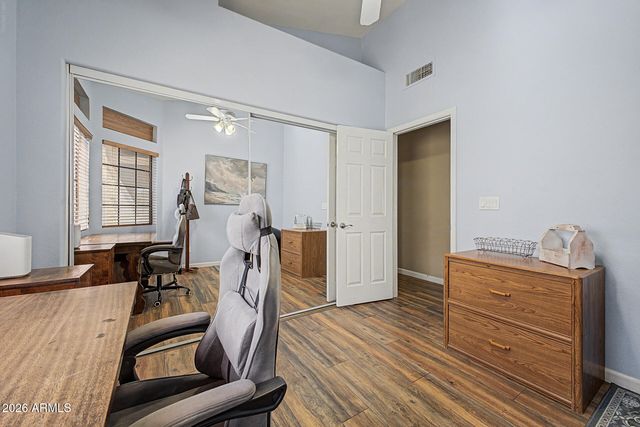 4670 W SHANNON Street, Chandler, AZ 85226