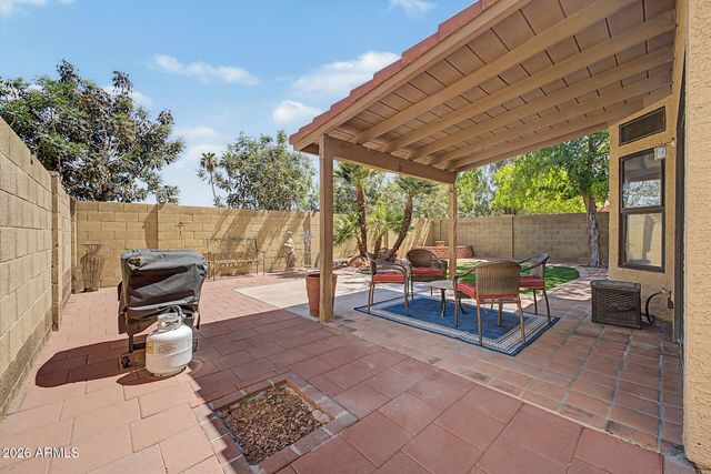 4670 W SHANNON Street, Chandler, AZ 85226