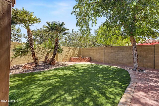 4670 W SHANNON Street, Chandler, AZ 85226