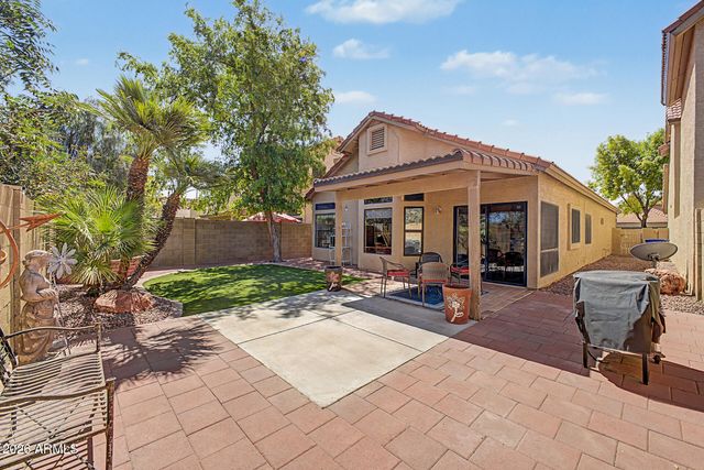 4670 W SHANNON Street, Chandler, AZ 85226