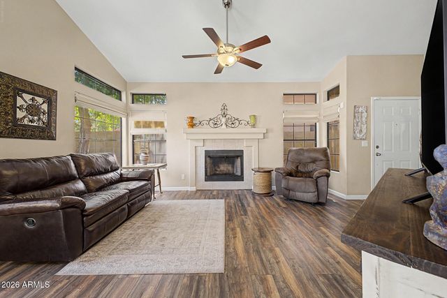 4670 W SHANNON Street, Chandler, AZ 85226