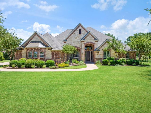 1820 Blue Forest Drive, Prosper, TX 75078