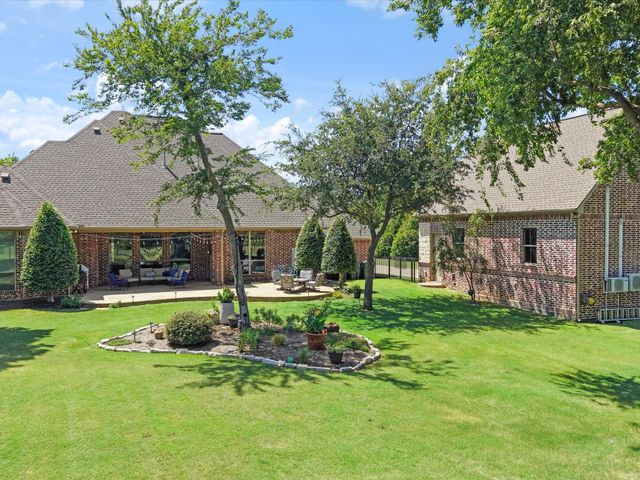 1820 Blue Forest Drive, Prosper, TX 75078