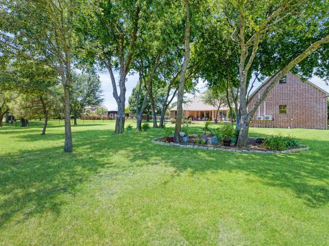 1820 Blue Forest Drive, Prosper, TX 75078
