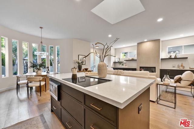 719 Nowita Place, Venice (los Angeles), CA 90291