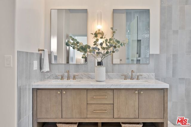 719 Nowita Place, Venice (los Angeles), CA 90291