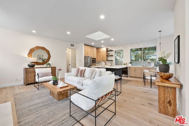 719 Nowita Place, Venice (los Angeles), CA 90291