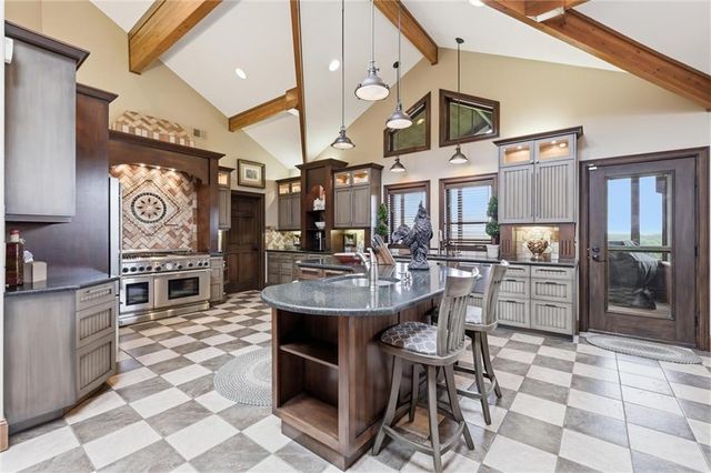 5805 Malcolm Lake Road, Edgerton, MO 64444