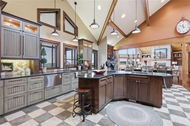 5805 Malcolm Lake Road, Edgerton, MO 64444