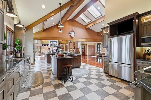 5805 Malcolm Lake Road, Edgerton, MO 64444