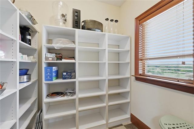 5805 Malcolm Lake Road, Edgerton, MO 64444