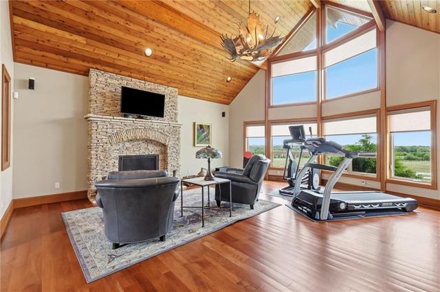 5805 Malcolm Lake Road, Edgerton, MO 64444