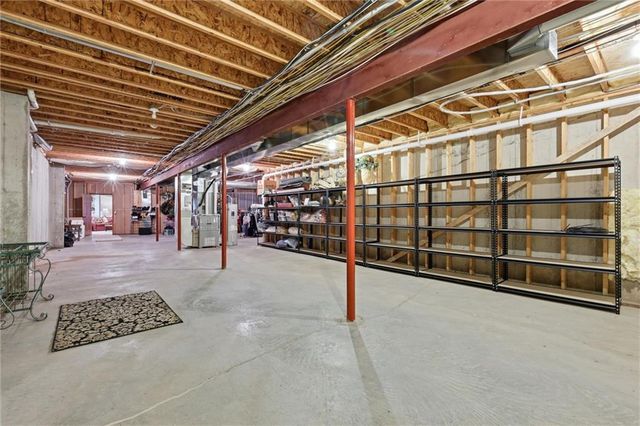 5805 Malcolm Lake Road, Edgerton, MO 64444